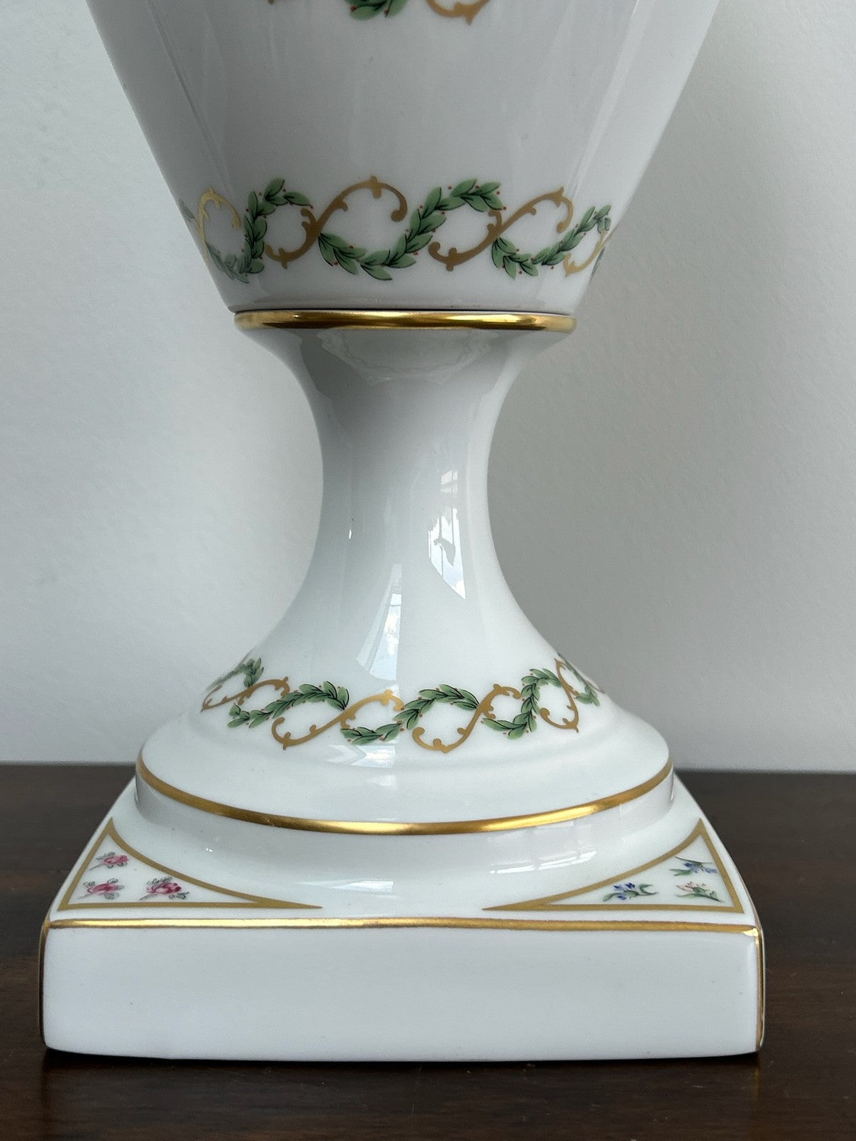 Rare Haviland Limoges Louveciennes Gilded Porcelain Covered Urns2