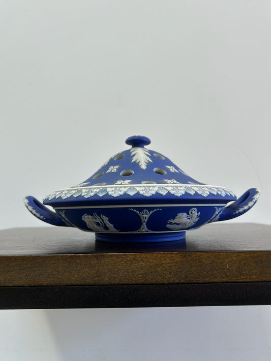 Wedgwood Dark Blue Jasperware Potpourri Bowl Early 19th Century Antique0
