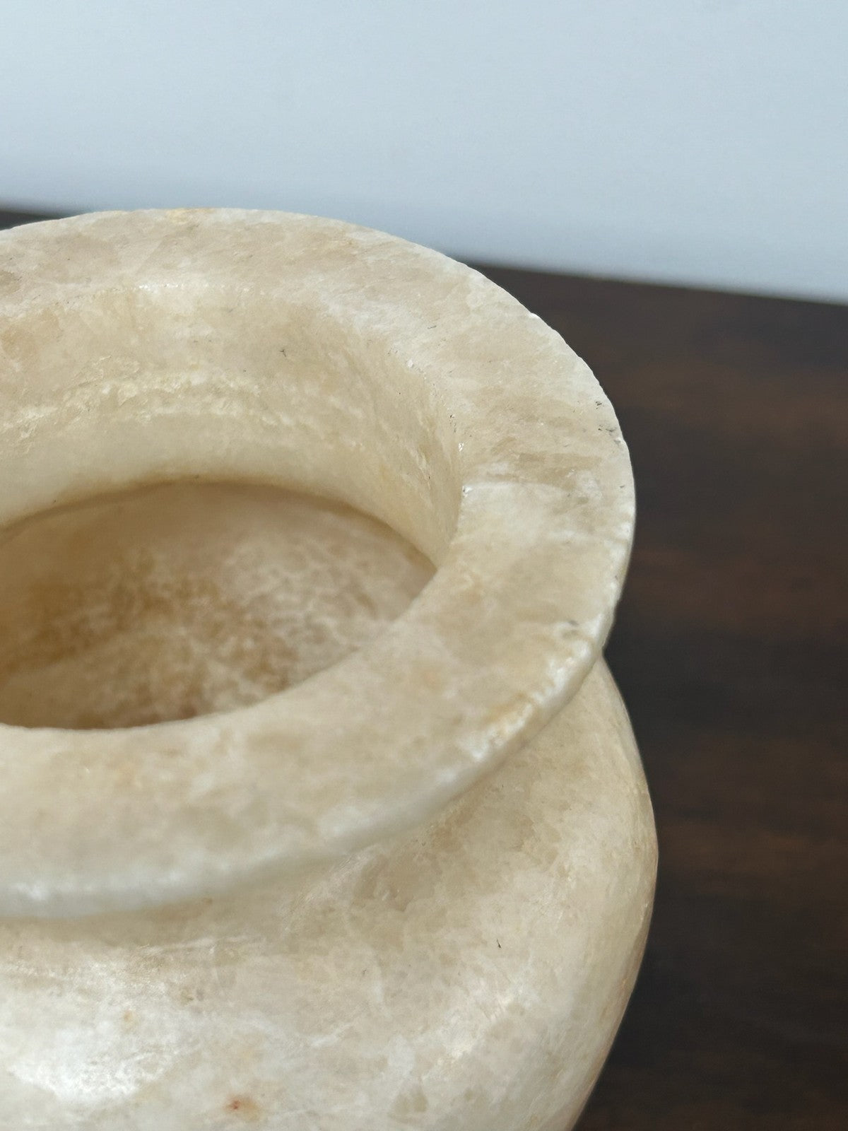 Egyptian Alabaster Hand Carved Small Vessel Urn Vase 11.5cm4