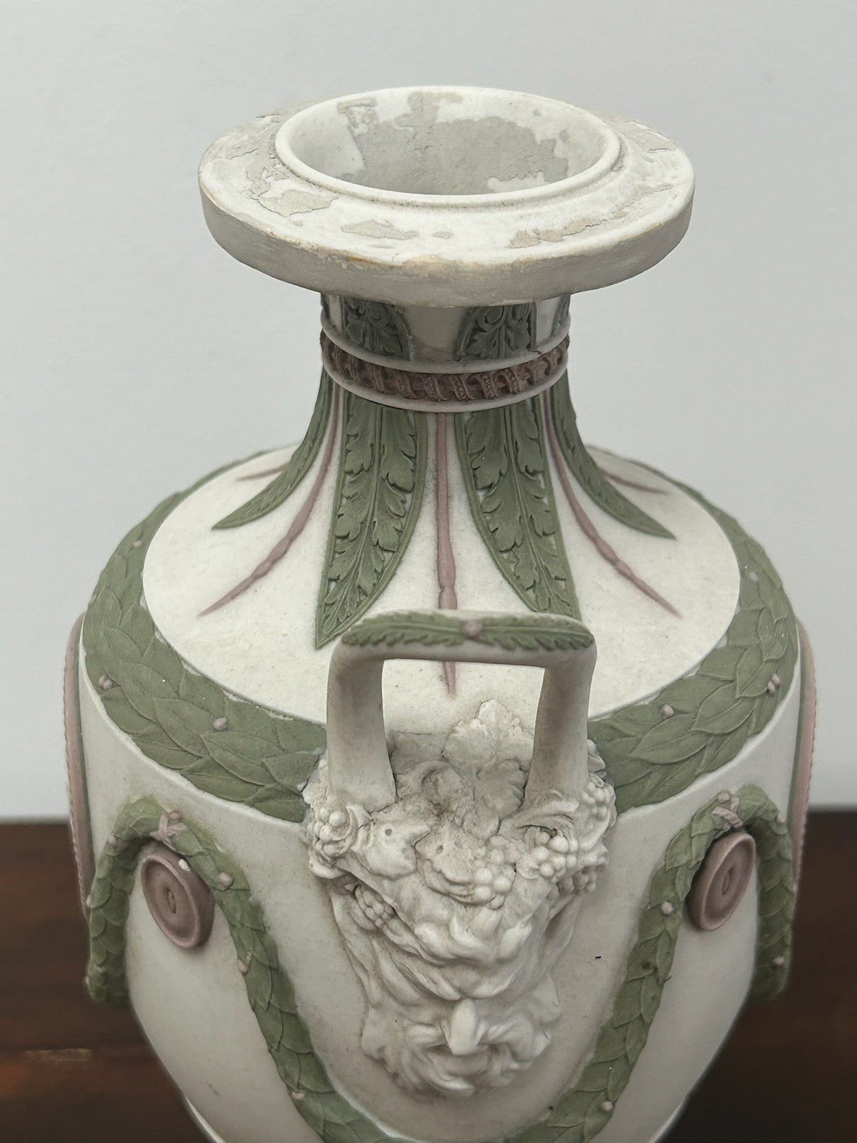 Wedgwood Tricolour Jasper Vase Satyr Masks Green Lilac White 19th Century3