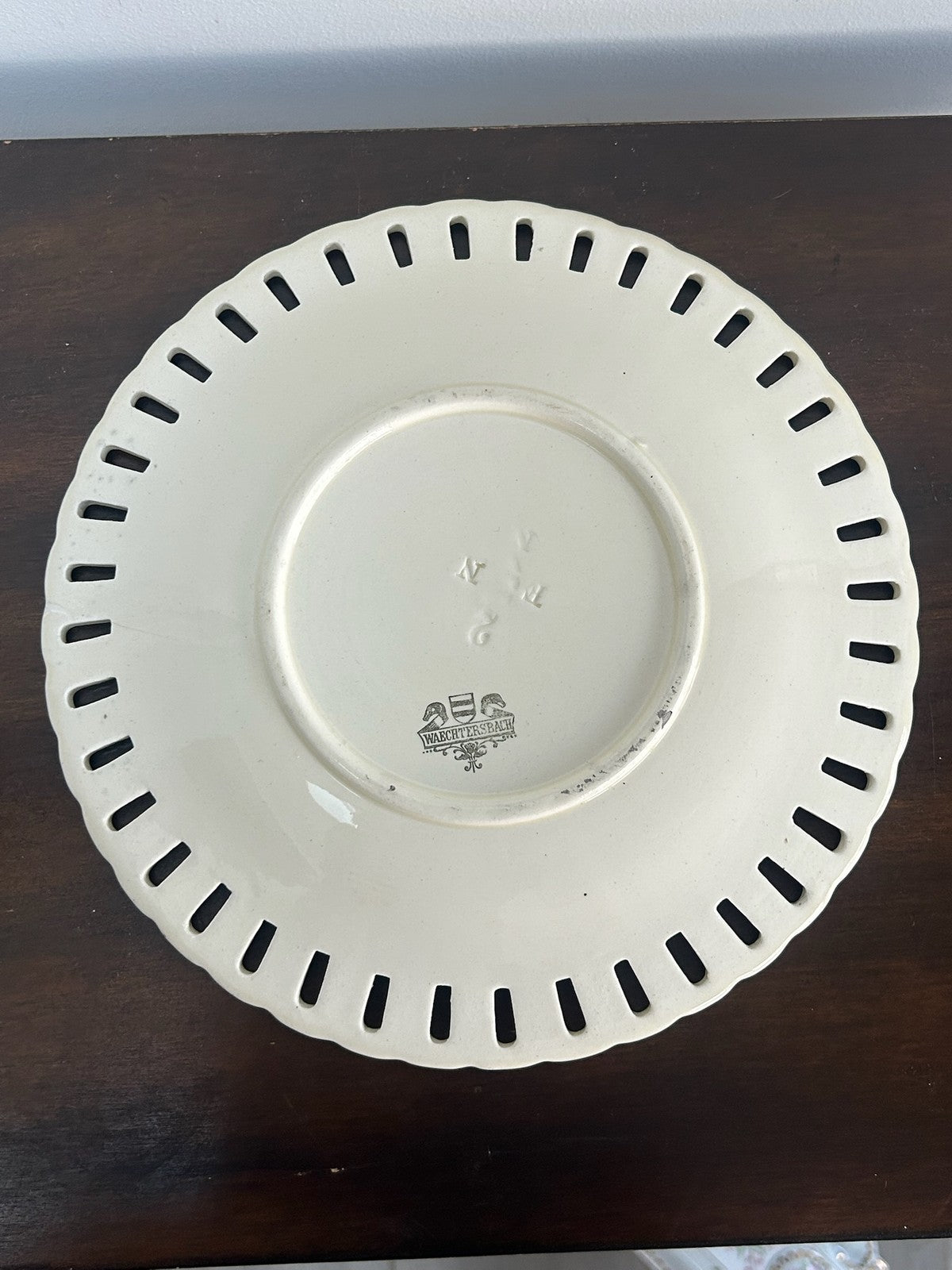Waechtersbach Pierced Creamware Reticulated Plate 23cm (hairline)6