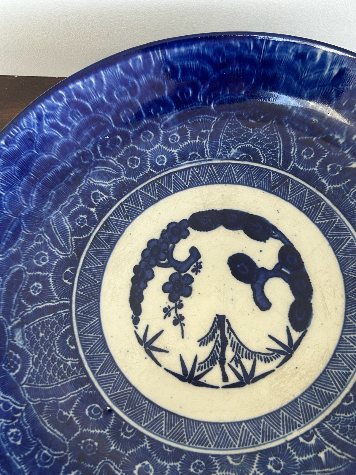 Japanese Blue & White Transfer Plate Central Figure Roundel 29cm1