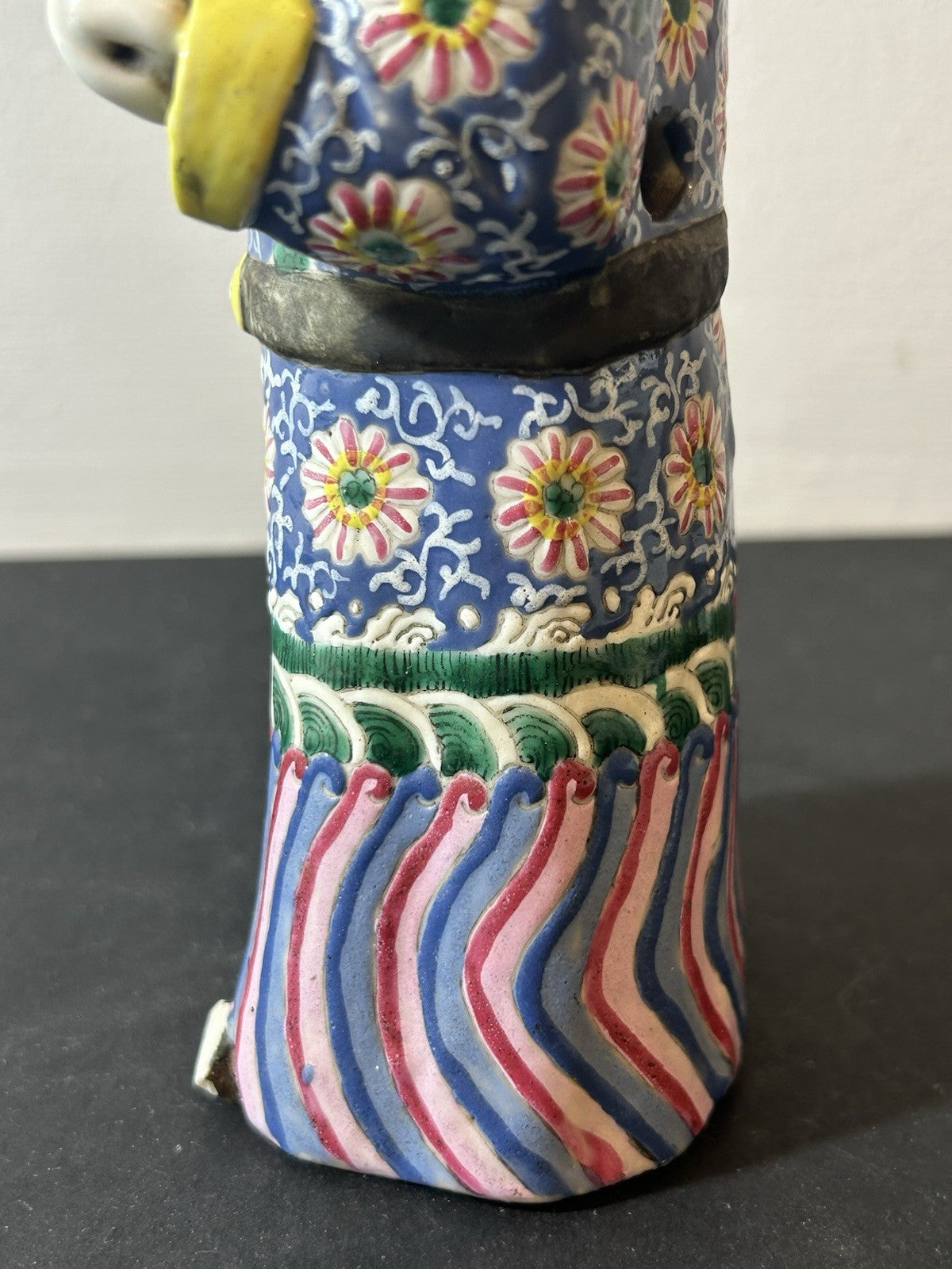 Antique Chinese Famille Rose Porcelain Laughing Boy Figure Qing Circa 1800 Ruyi 10