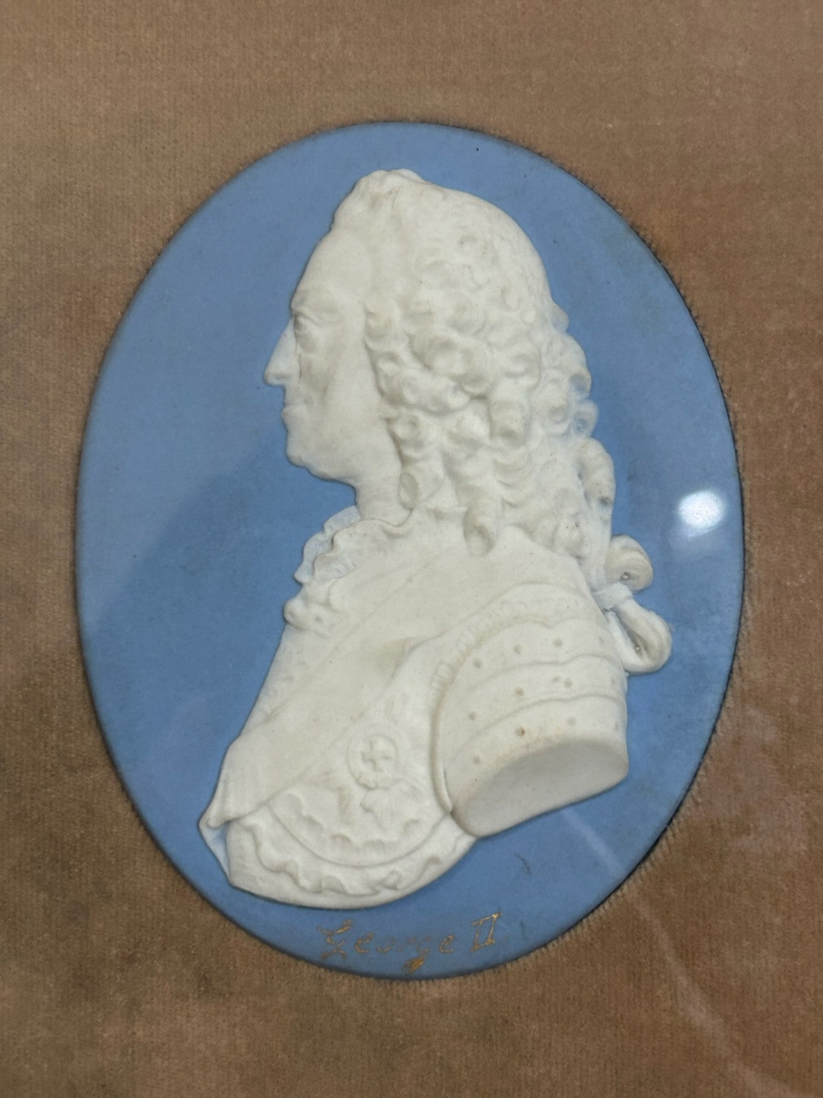 Pair Framed 18th Century Wedgwood Blue Jasper Portrait Medallions Marquis4