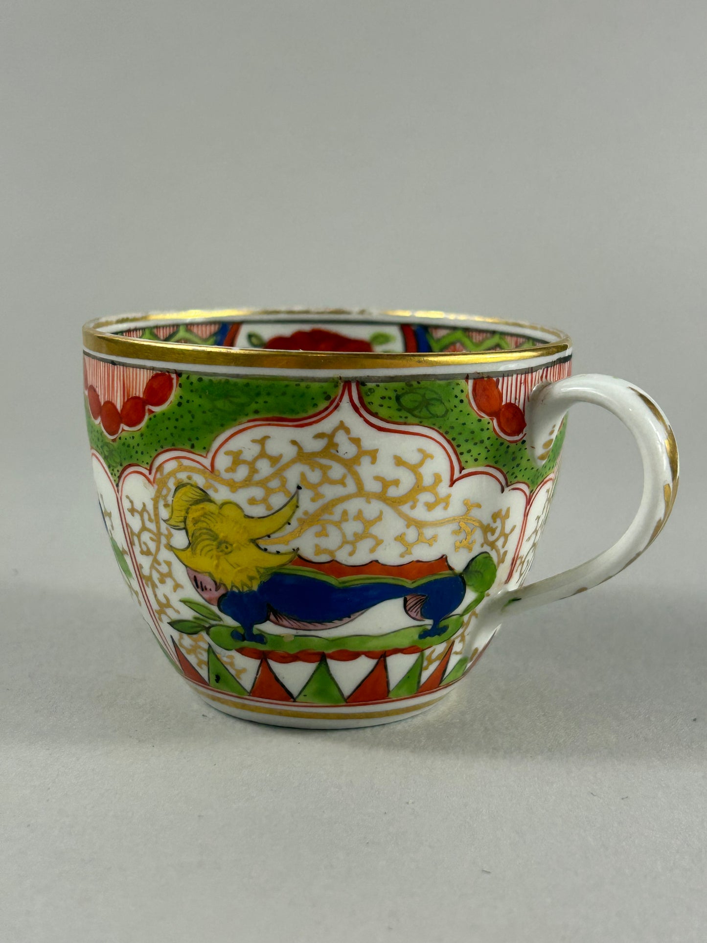 Regency Old Dragons polychrome porcelain tea cup c.1815