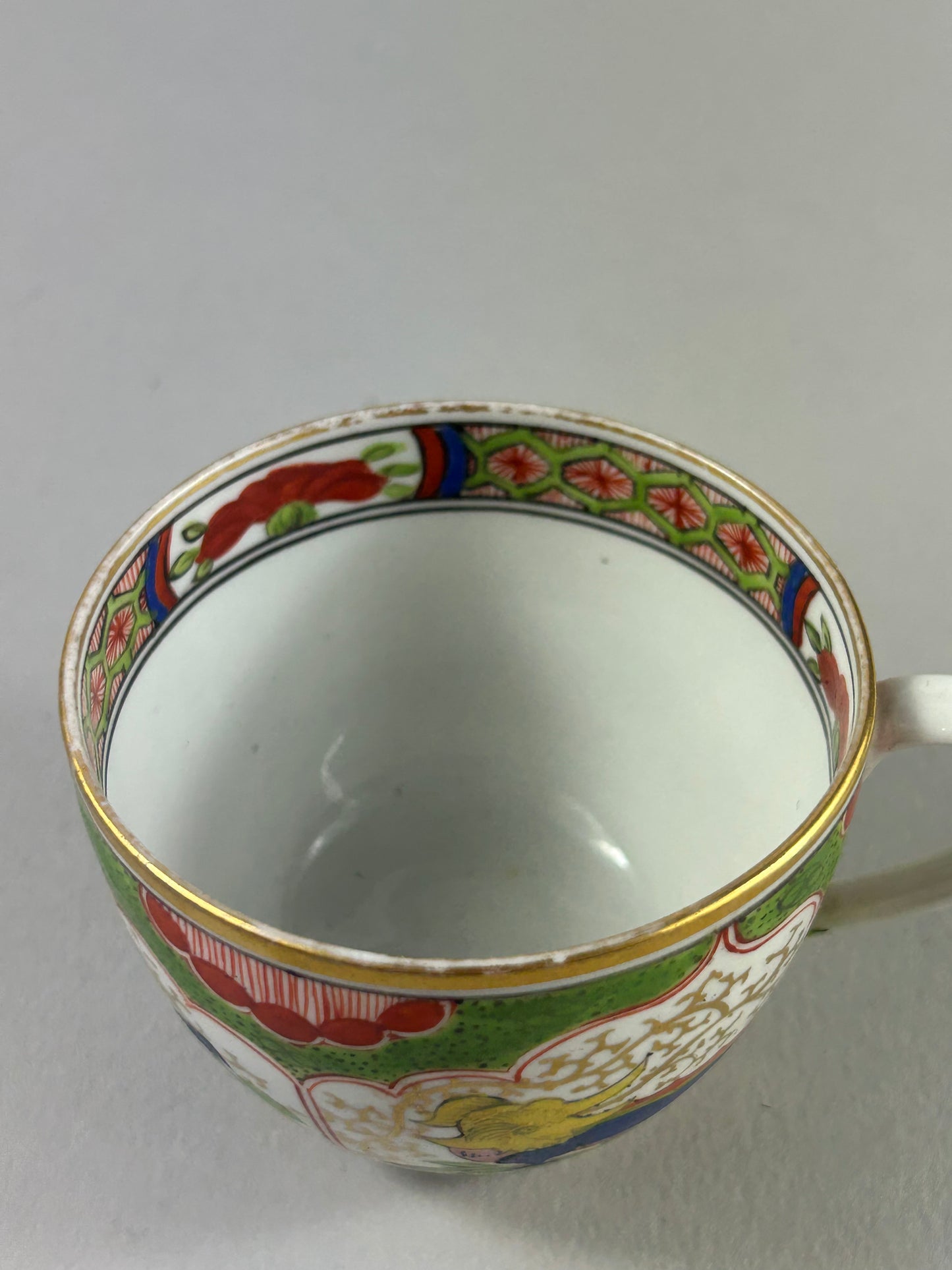 Regency Old Dragons polychrome porcelain tea cup c.1815