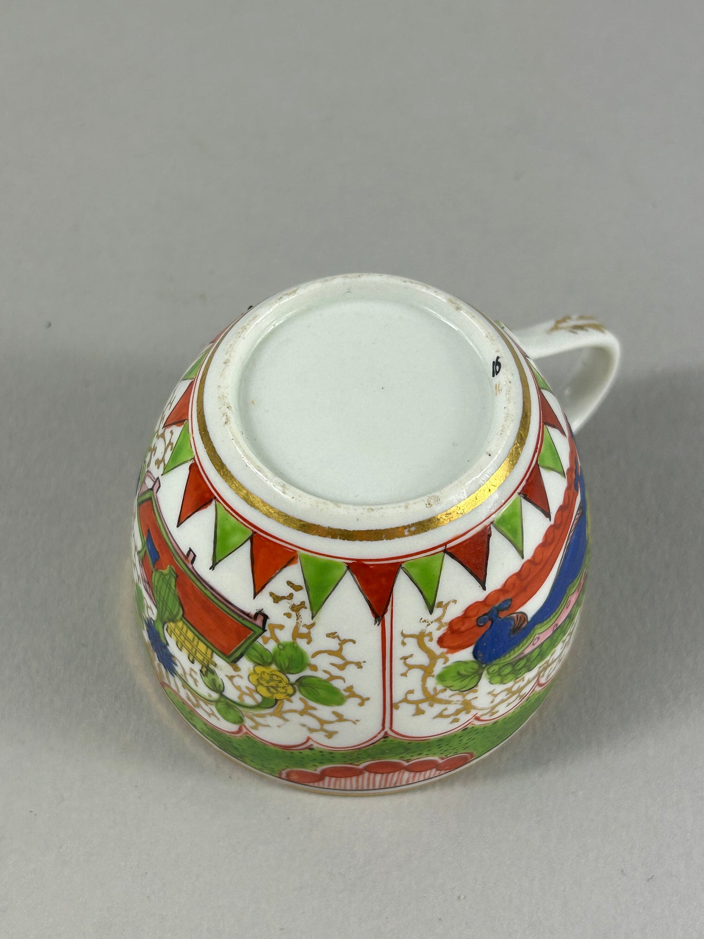 Regency Old Dragons polychrome porcelain tea cup c.1815
