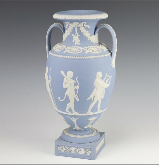 WEDGWOOD JASPER CLASSICAL VASE GENIUS COLLECTION "PROCESSION OF THE DEITIES"